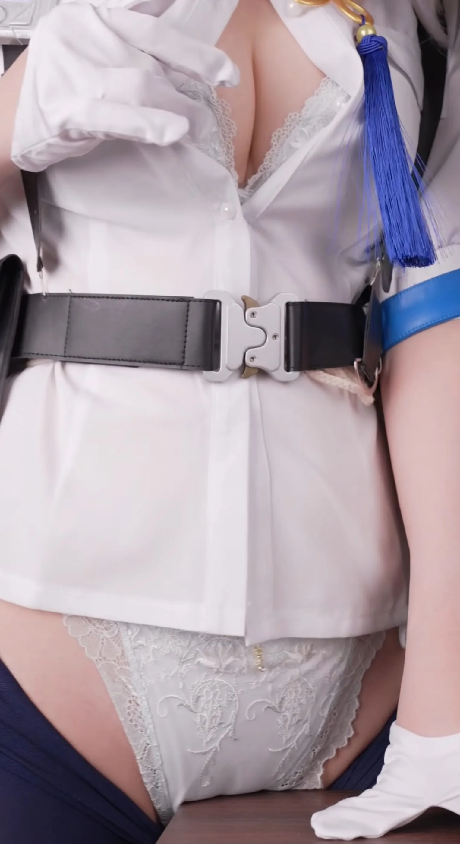 Aynuzir Nijisanji Shioriha Ruri Cosplay 5 This picture is used as a preview/sample of the Aynuzir Nijisanji Shioriha Ruri Cosplay. It will show you an idea of how the pictures in the whole set would look like.